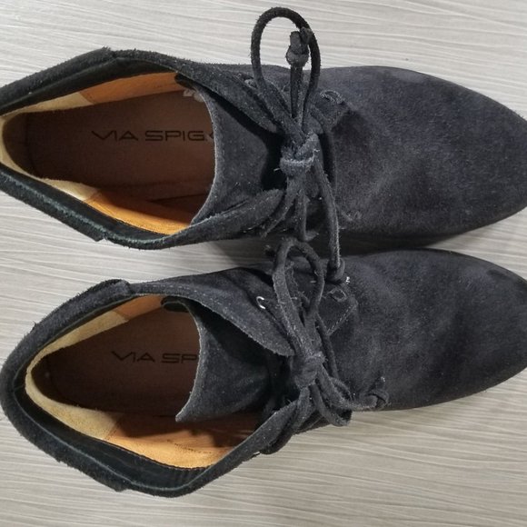 Via Spiga Mirren Wedge Bootie, Black Suede, Womens Size 7.5 / 38 - Picture 8 of 11